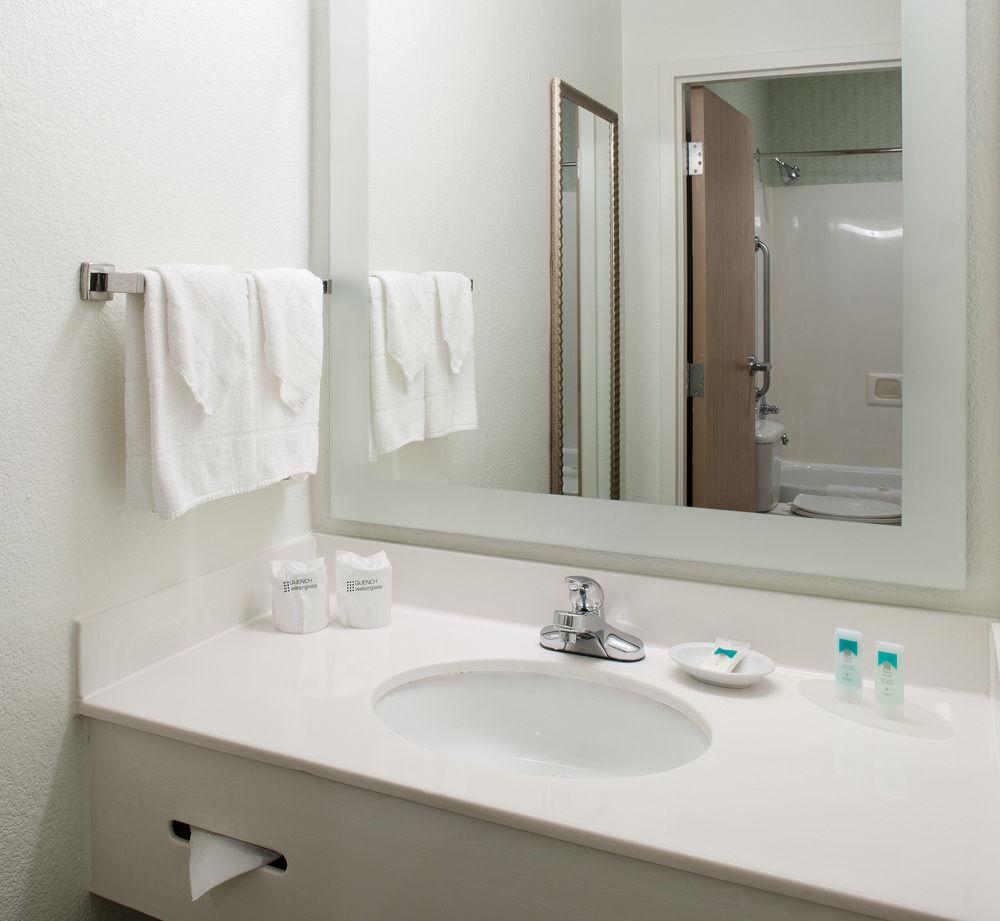 Springhill Suites Dallas Arlington North Extérieur photo