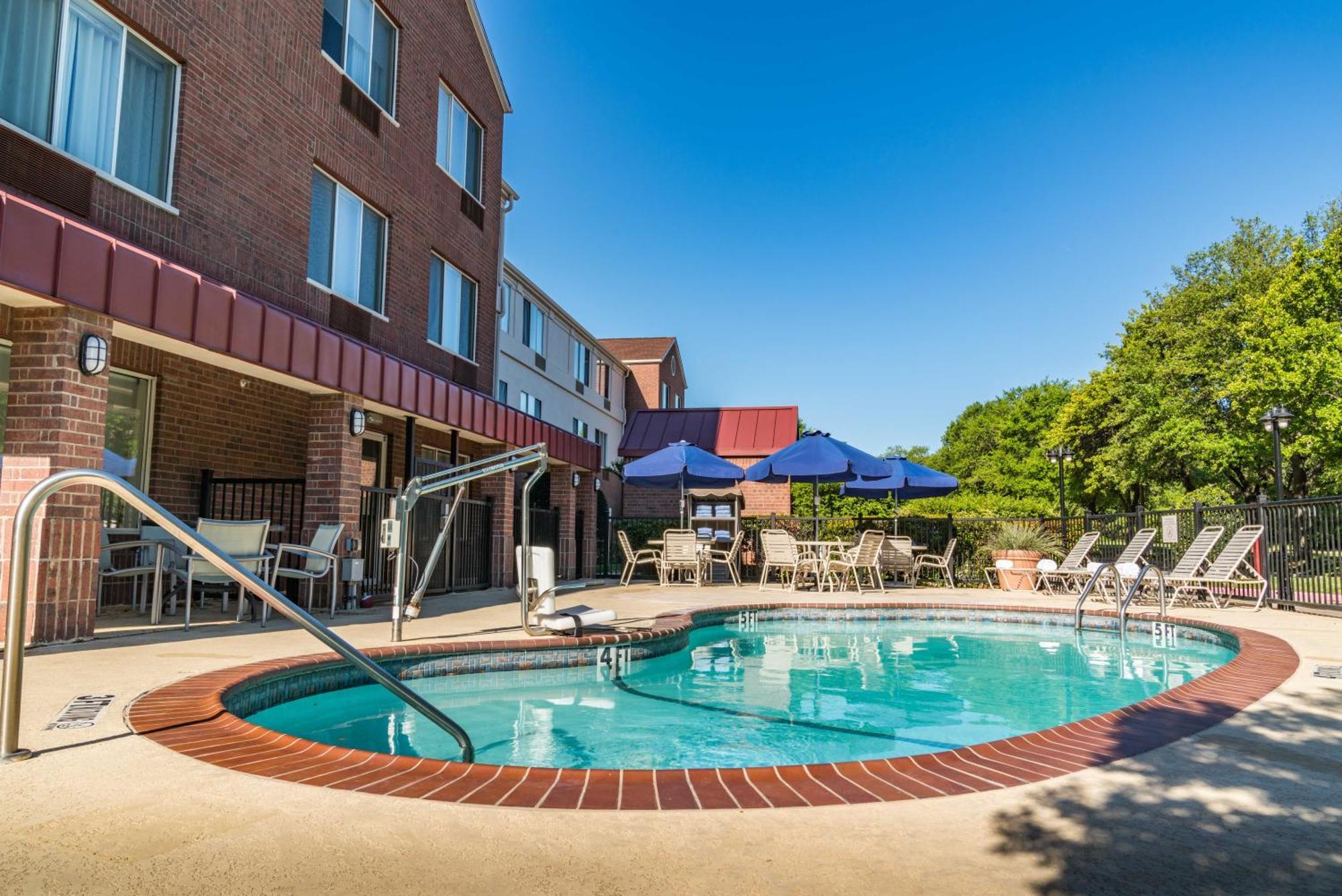 Springhill Suites Dallas Arlington North Extérieur photo